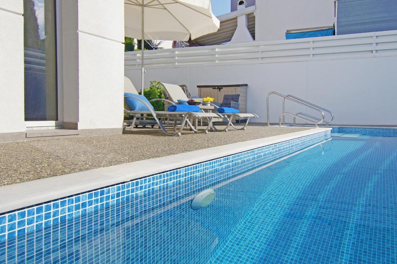 Villa Thea Athena Protaras Bagian luar foto