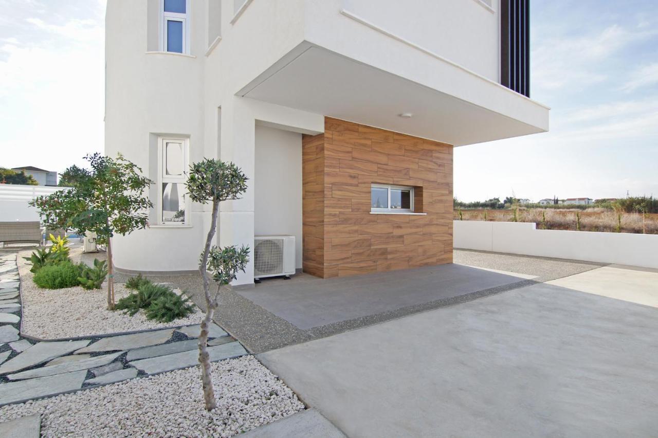 Villa Thea Athena Protaras Bagian luar foto
