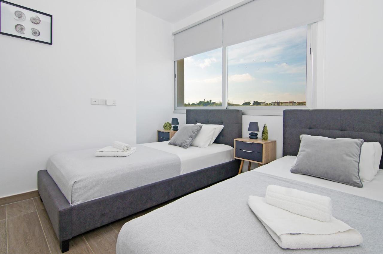Villa Thea Athena Protaras Bagian luar foto