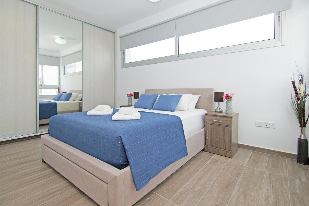 Villa Thea Athena Protaras Bagian luar foto