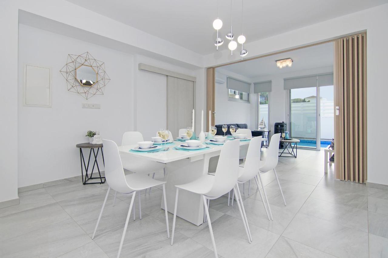 Villa Thea Athena Protaras Bagian luar foto