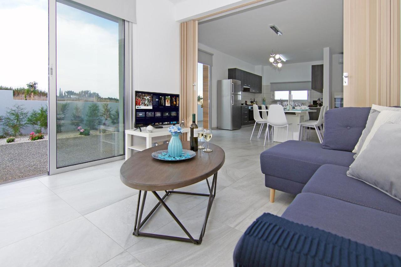 Villa Thea Athena Protaras Bagian luar foto
