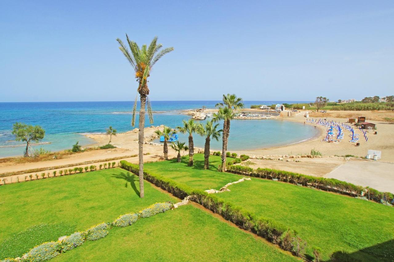 Villa Thea Athena Protaras Bagian luar foto